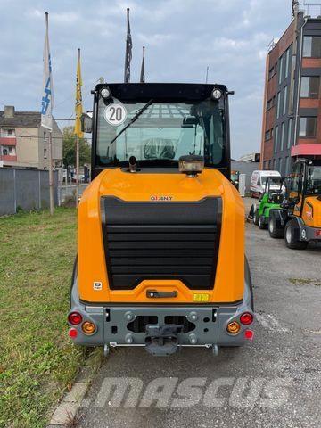 GiANT G5000 Φορτωτές με λάστιχα (Τροχοφόροι)