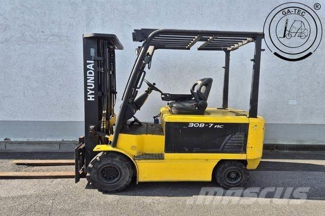Hyundai 30B-7 Ηλεκτρικά περονοφόρα ανυψωτικά κλαρκ