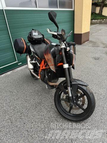 KTM 690 DUKE Άλλα Φορτηγά