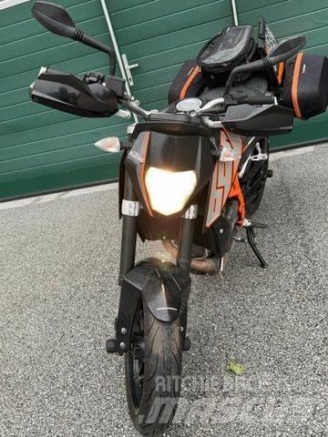 KTM 690 DUKE Άλλα Φορτηγά
