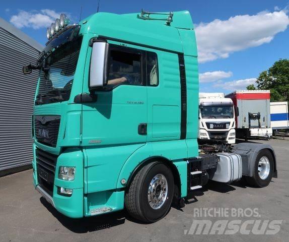MAN TGX 18.560 FLLS Τράκτορες