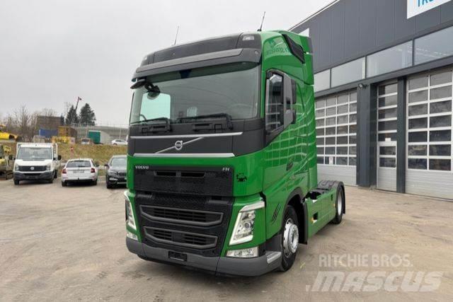 MAN TGX 33.520 6x4 Τράκτορες
