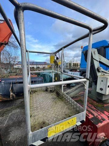 Manitou 120 AE Ανυψωτήρες με αρθρωτό βραχίονα