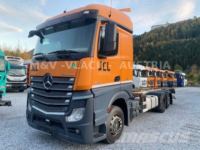 Mercedes-Benz 2542 Φορτηγά Σασί