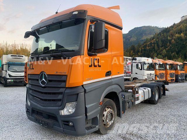 Mercedes-Benz 2542 Φορτηγά Σασί