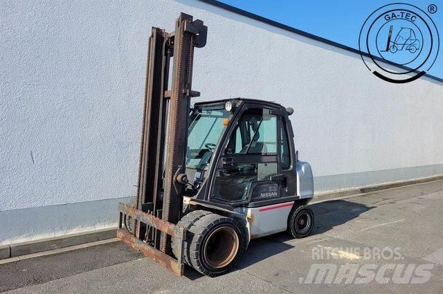 Nissan YG1D2A320 Πετρελαιοκίνητα Κλαρκ