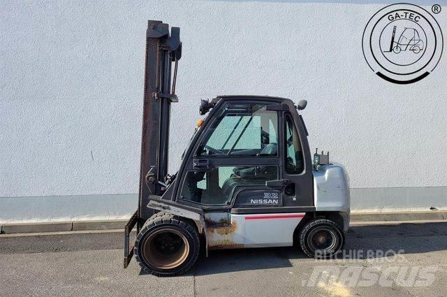 Nissan YG1D2A320 Πετρελαιοκίνητα Κλαρκ