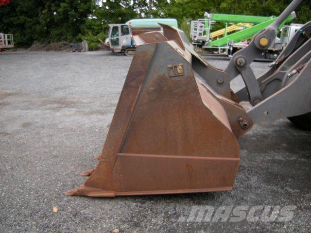 Volvo L 120 E Φορτωτές με λάστιχα (Τροχοφόροι)