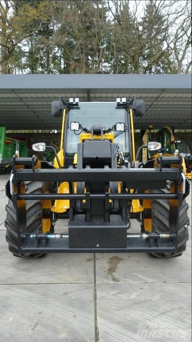 JCB TM 320 S Τηλεσκοπικοί ανυψωτές