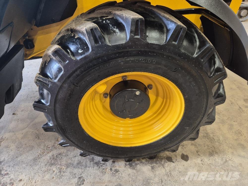  531 70 Τηλεσκοπικοί ανυψωτές