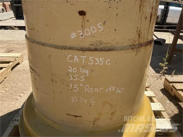 CAT 535C Ελαστικά και ζάντες