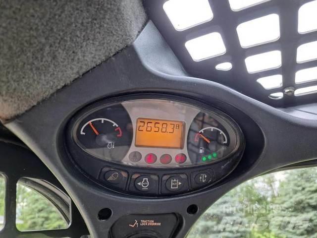 Bobcat T870 Κατασκευές - Άλλα