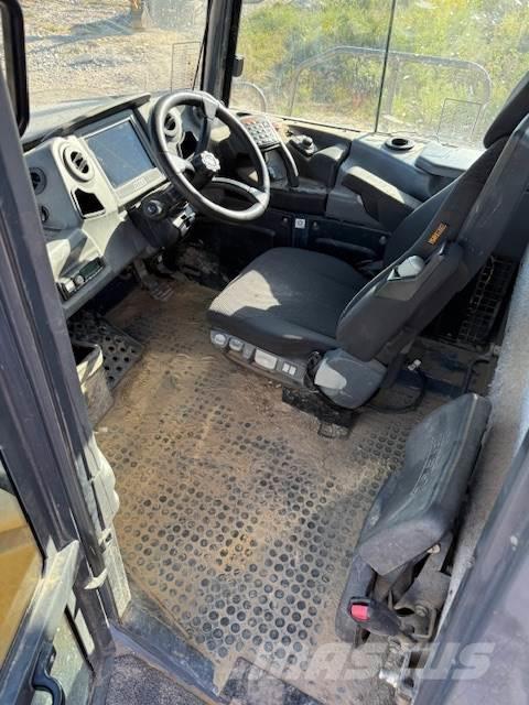 Bell B40E Σπαστό Dump Truck ADT