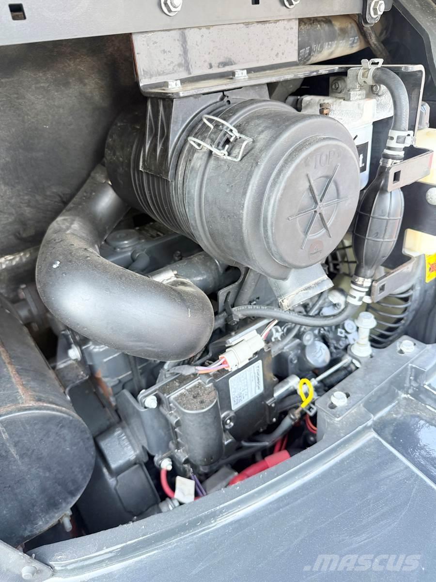 Bobcat E35 Εκσκαφάκι (διαβολάκι) < 7t