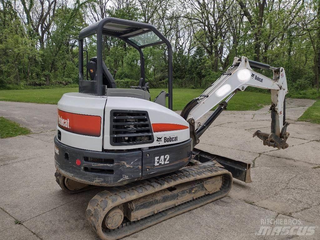 Bobcat E42 Εκσκαφάκι (διαβολάκι) < 7t