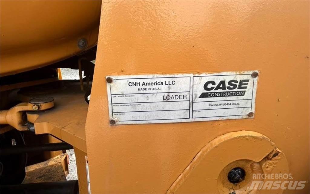 CASE 821F Φορτωτές με λάστιχα (Τροχοφόροι)