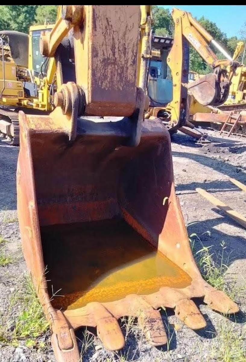 CASE 9050B Εκσκαφείς με ερπύστριες