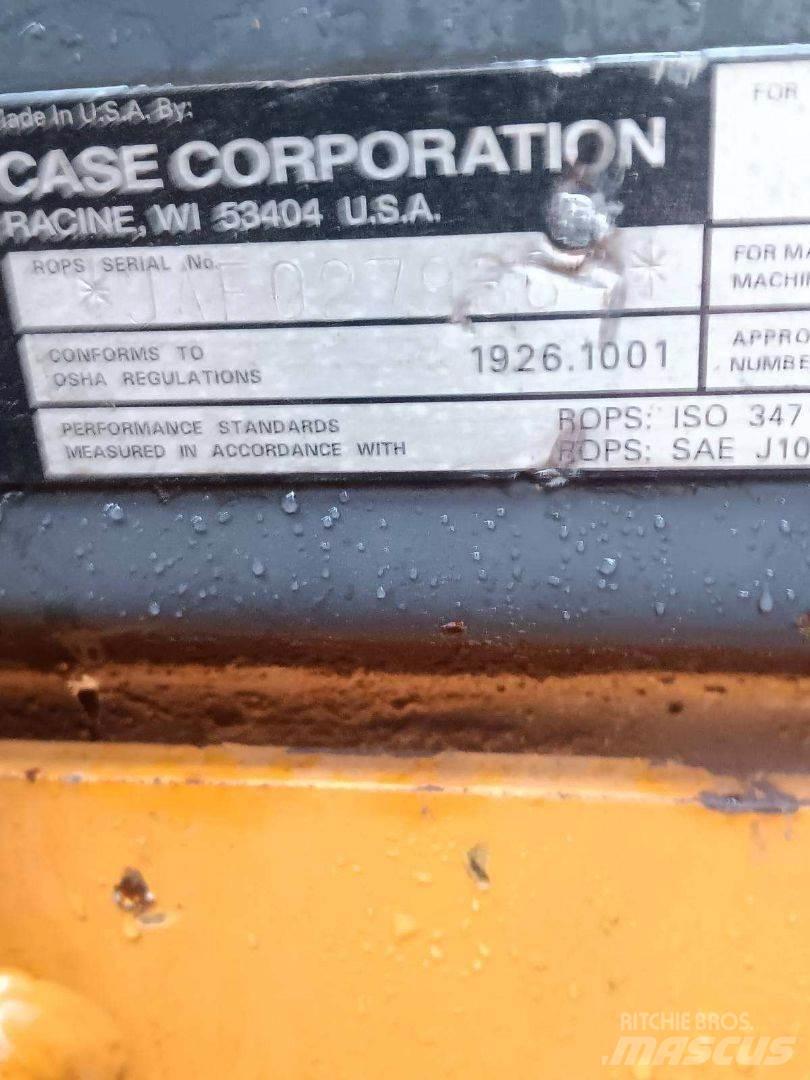 CASE 95XT Φορτωτάκια