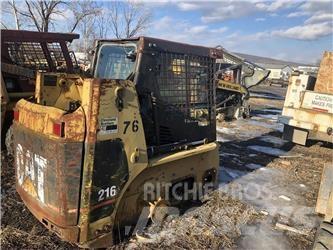 CAT 216B Φορτωτάκια