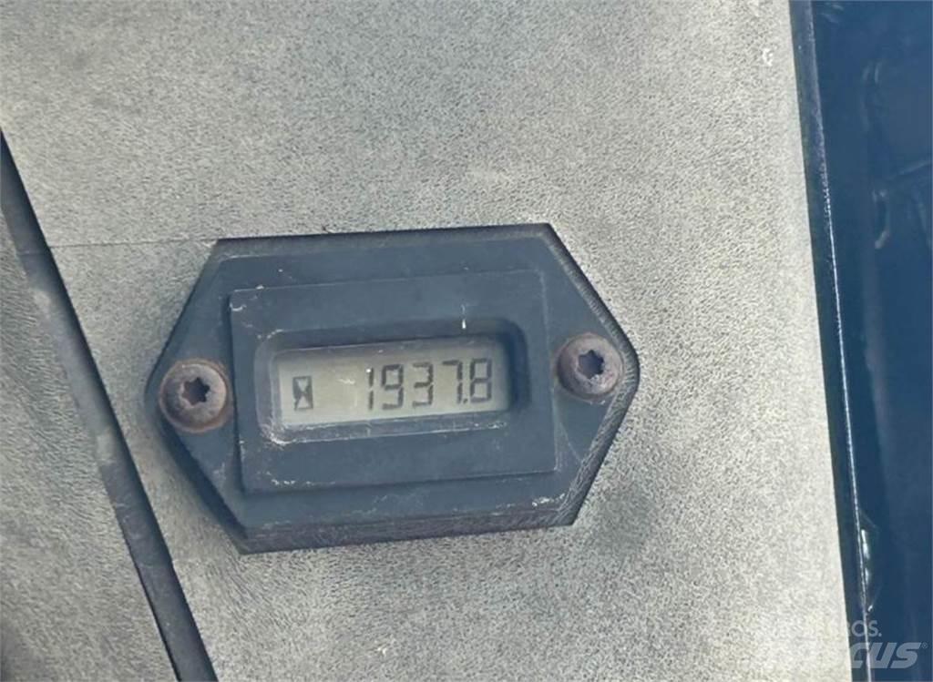 CAT 216B Φορτωτάκια