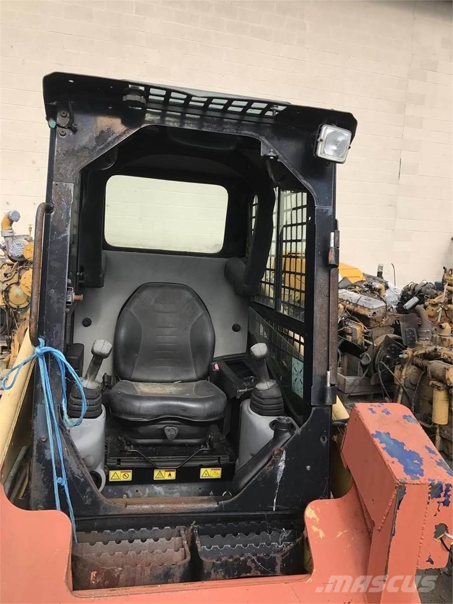 CAT 226B Φορτωτάκια
