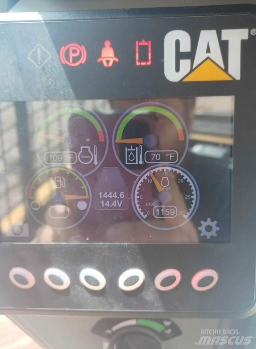 CAT 246D Φορτωτάκια