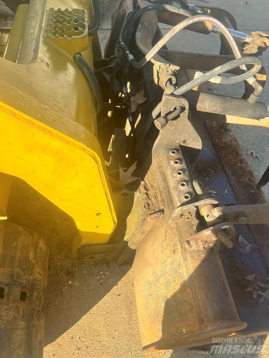 CAT 279C Φορτωτάκια