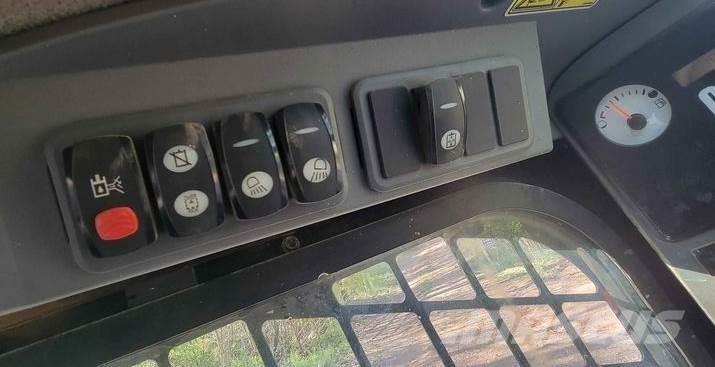 CAT 297C Φορτωτάκια