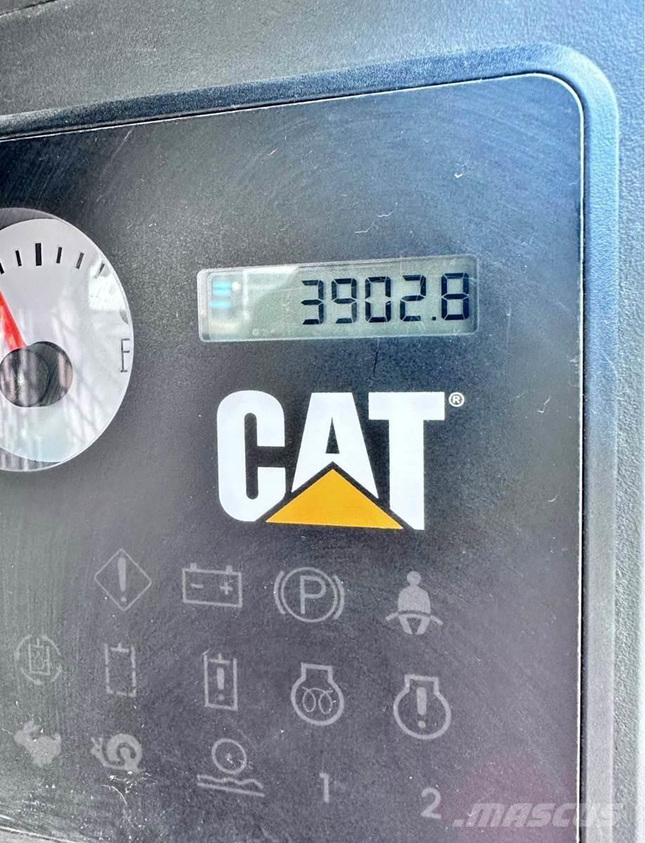 CAT 299D Φορτωτάκια