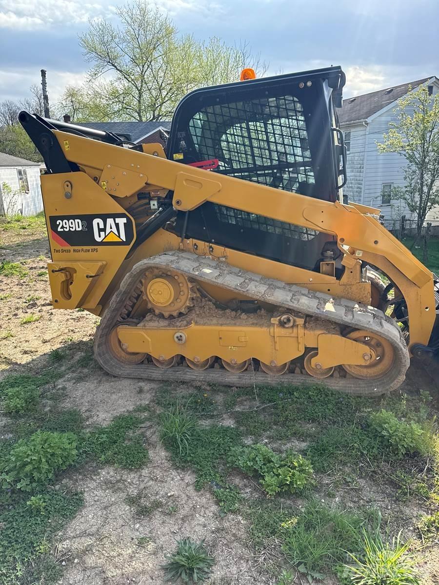 CAT 299D2 Φορτωτάκια