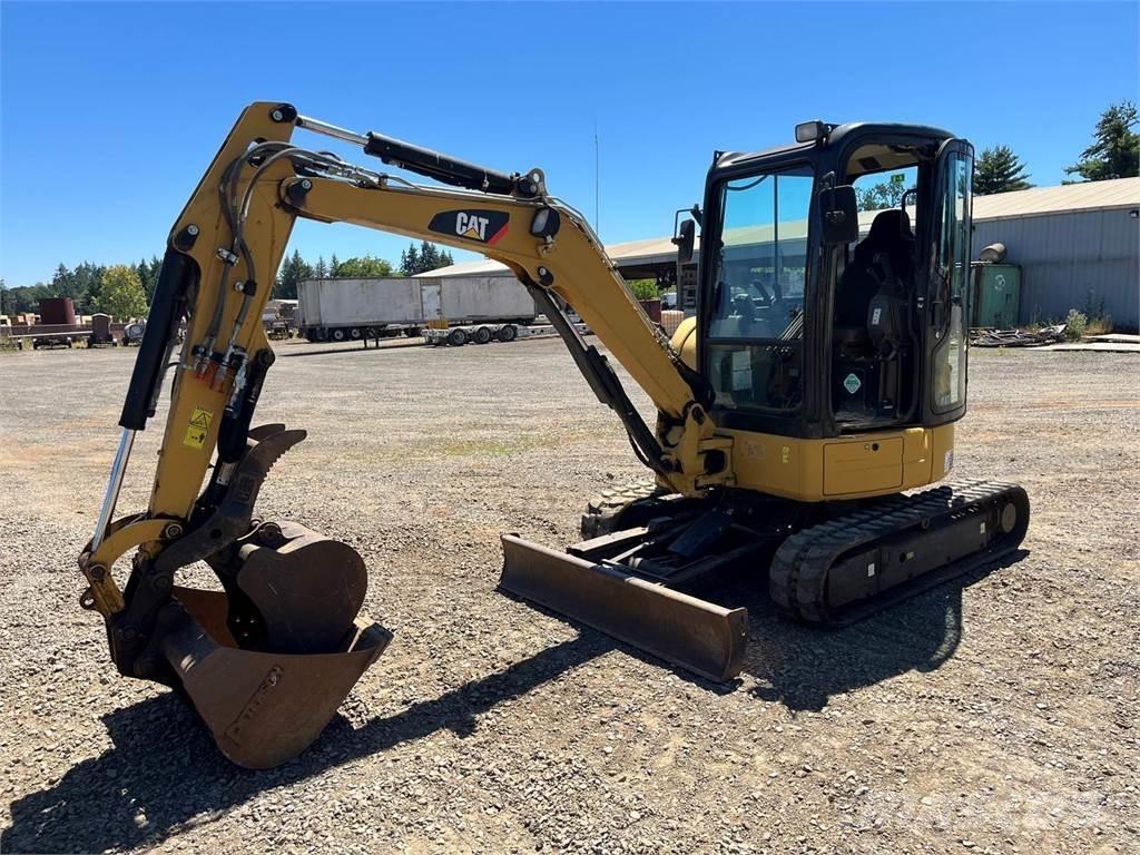 CAT 303.5 Εκσκαφείς με ερπύστριες