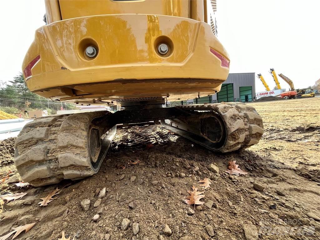 CAT 304 Εκσκαφείς με ερπύστριες