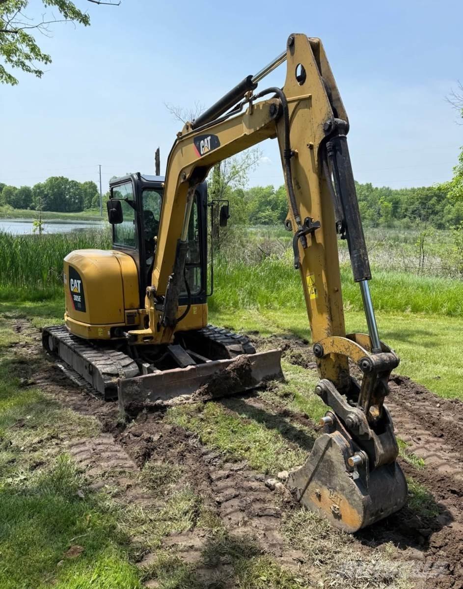 CAT 305E2 Εκσκαφάκι (διαβολάκι) < 7t