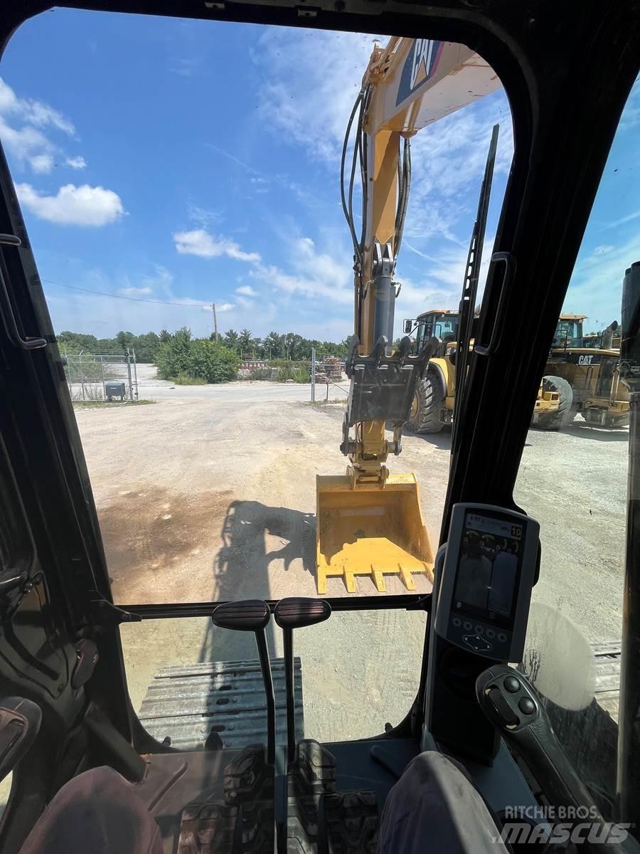 CAT 313FL Εκσκαφείς με ερπύστριες