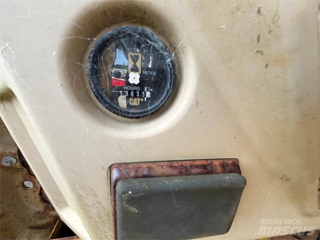 CAT 320 Εκσκαφείς με ερπύστριες