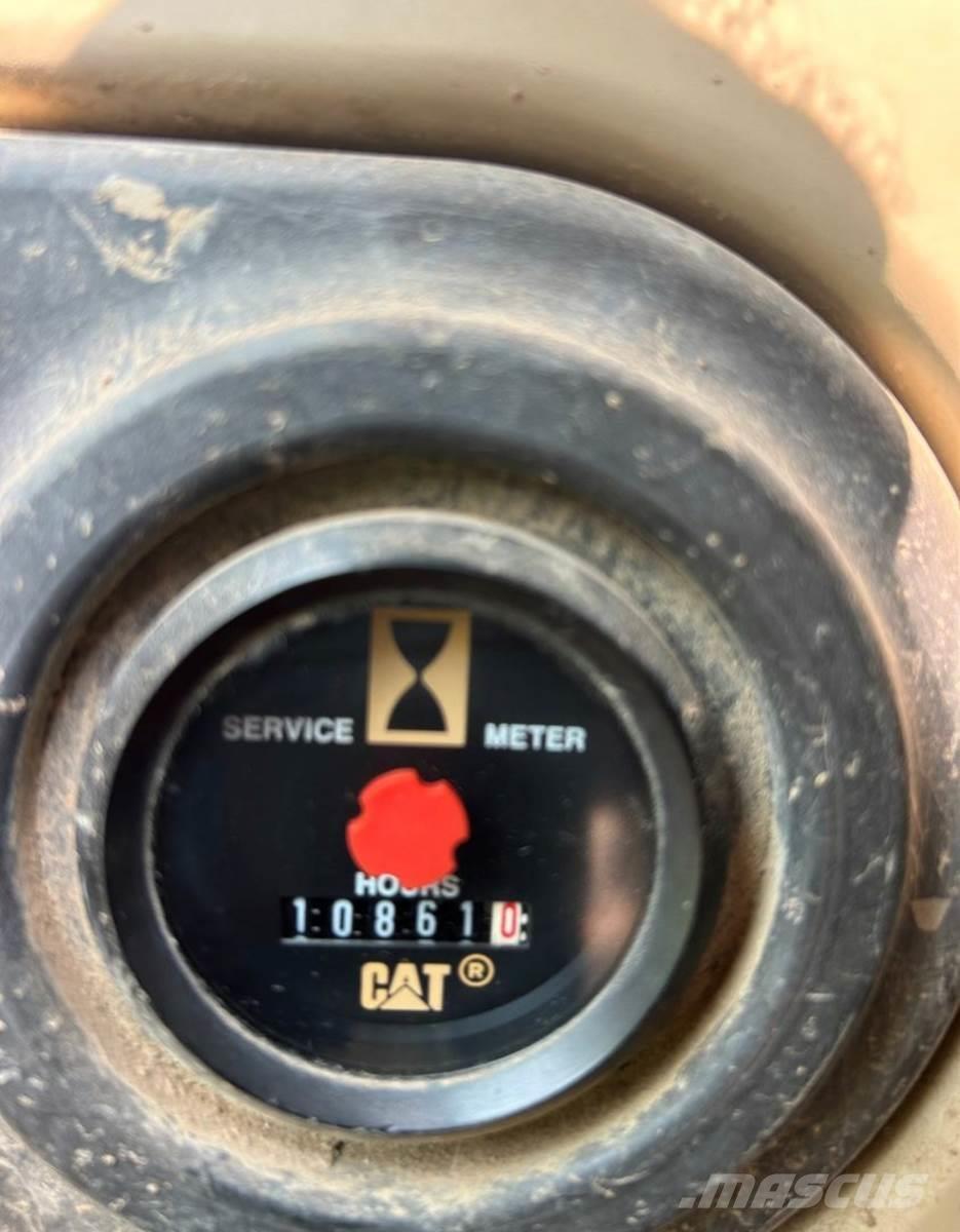 CAT 320C Εκσκαφείς με ερπύστριες