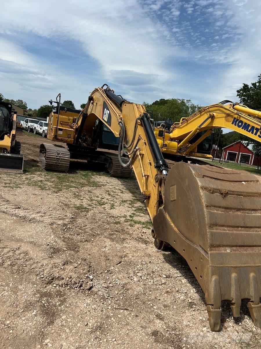 CAT 323FL Εκσκαφείς με ερπύστριες