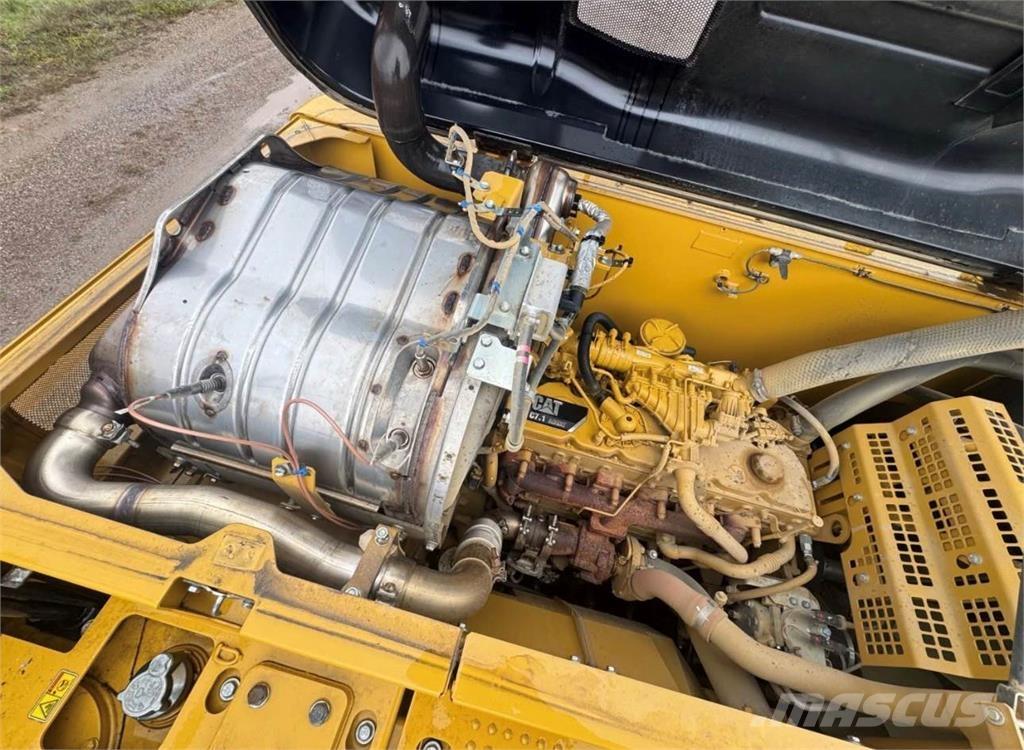 CAT 323FL Εκσκαφείς με ερπύστριες