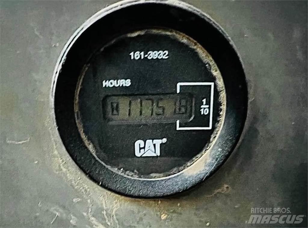 CAT 324DL Εκσκαφείς με ερπύστριες