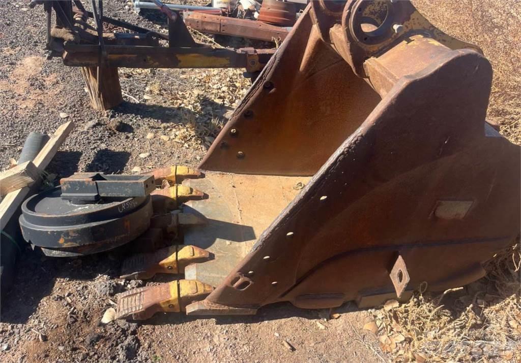 CAT 325L Εκσκαφείς με ερπύστριες