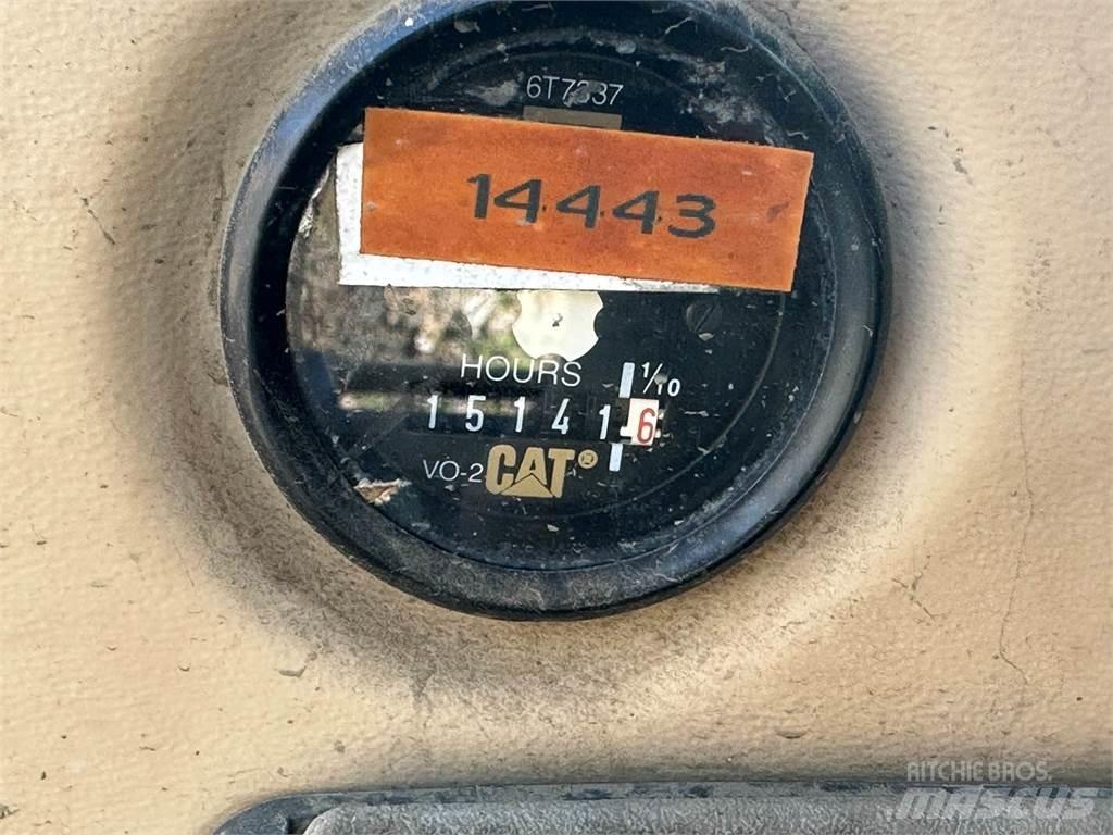 CAT 330B Εκσκαφείς με ερπύστριες