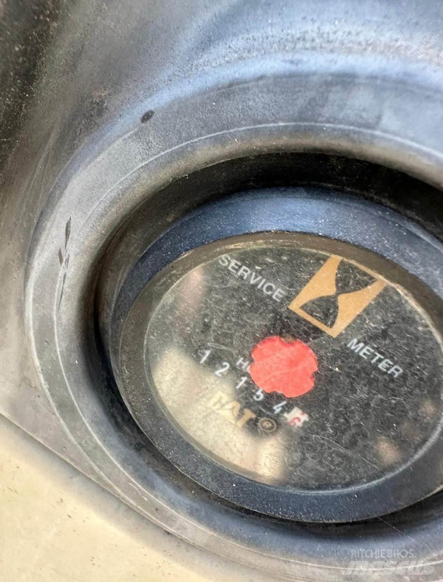 CAT 330CL Εκσκαφείς με ερπύστριες