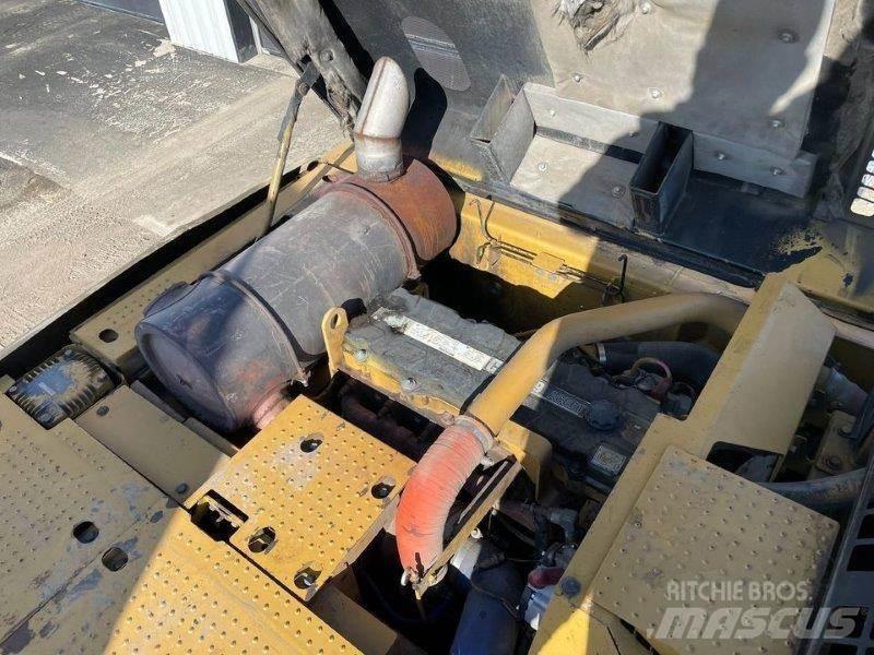 CAT 330D Εκσκαφείς με ερπύστριες