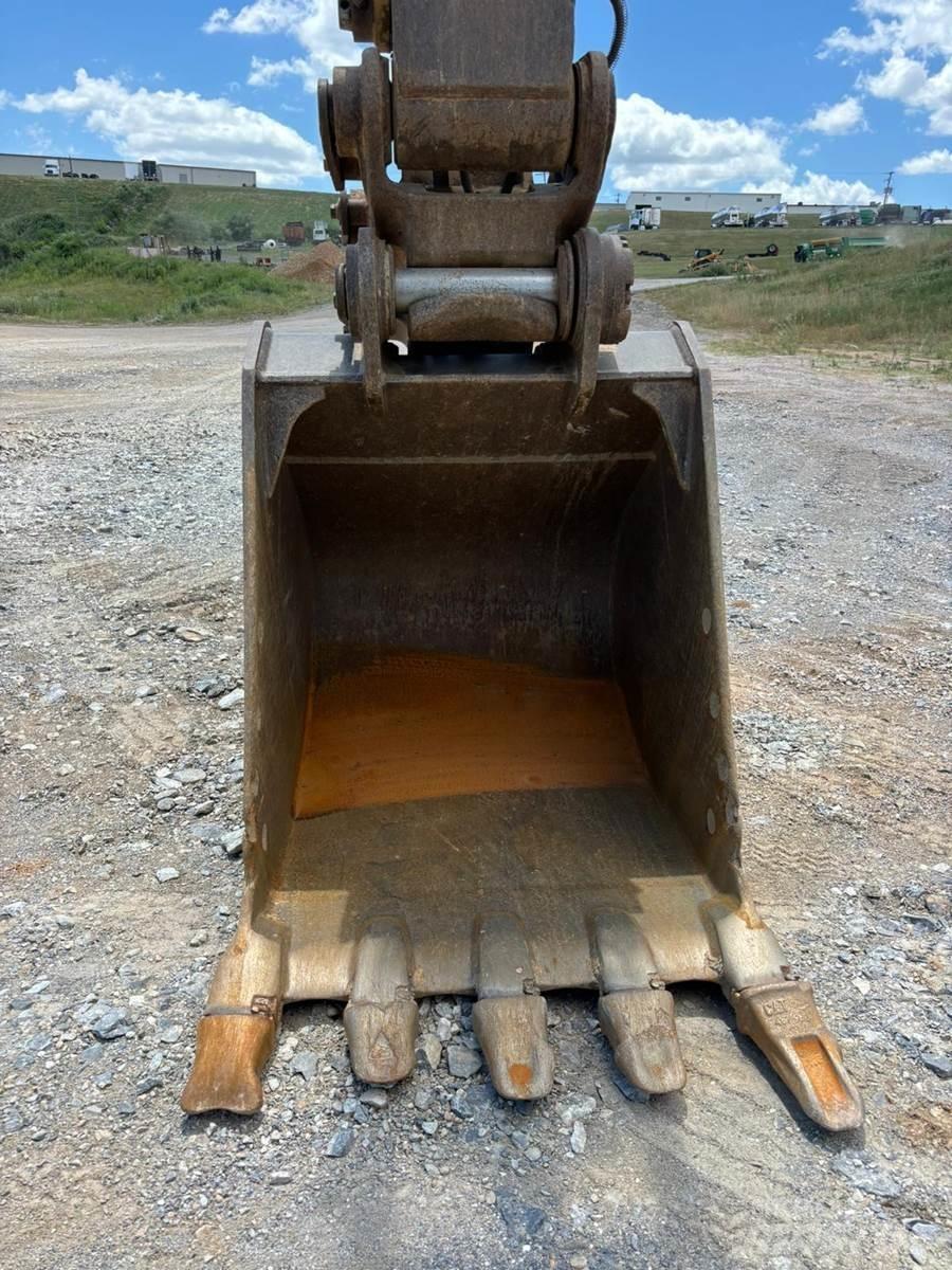 CAT 330DL Εκσκαφείς με ερπύστριες