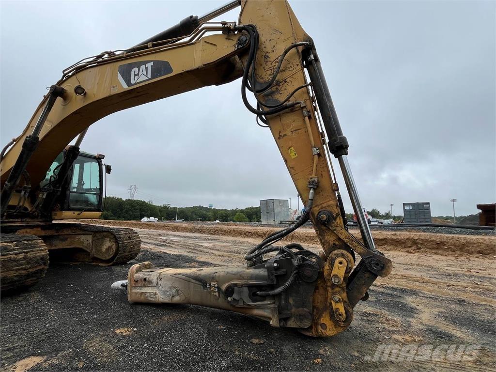 CAT 330DL Εκσκαφείς με ερπύστριες