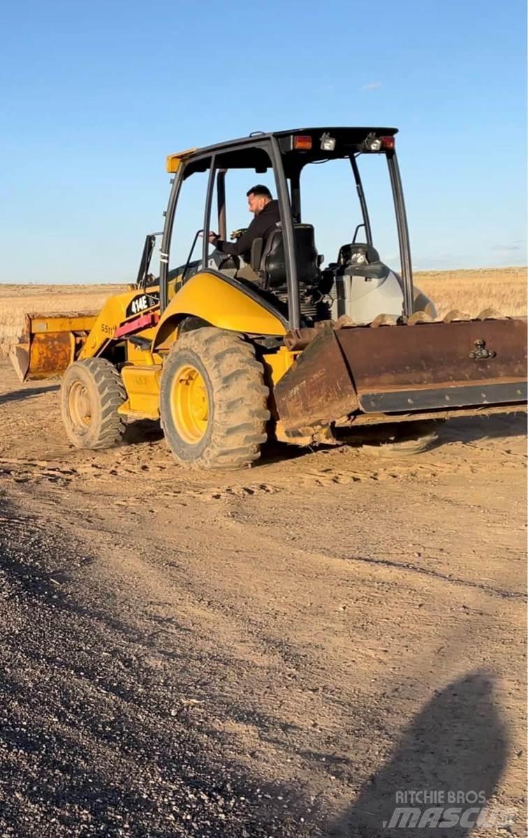CAT 414E Εργαλειοφορείς