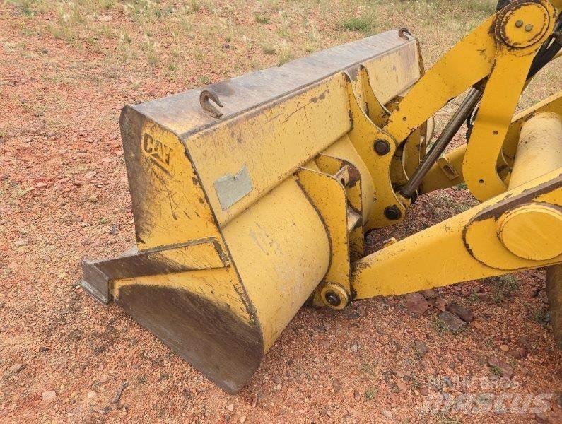 CAT 420D Εκσκαφείς Φορτωτές τύπου JCB