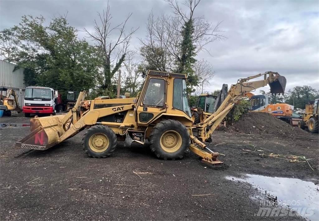 CAT 426 Εκσκαφείς Φορτωτές τύπου JCB