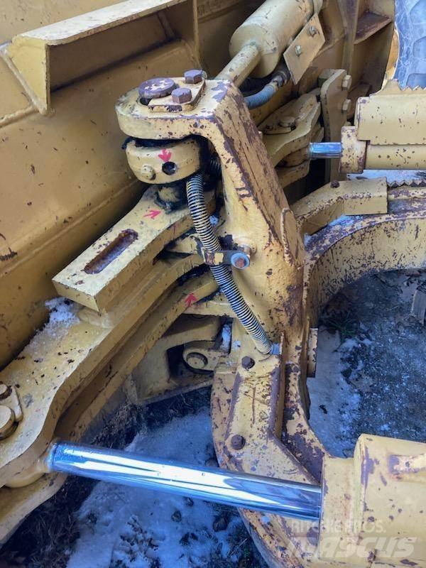 CAT 517 Μετατοπιστές