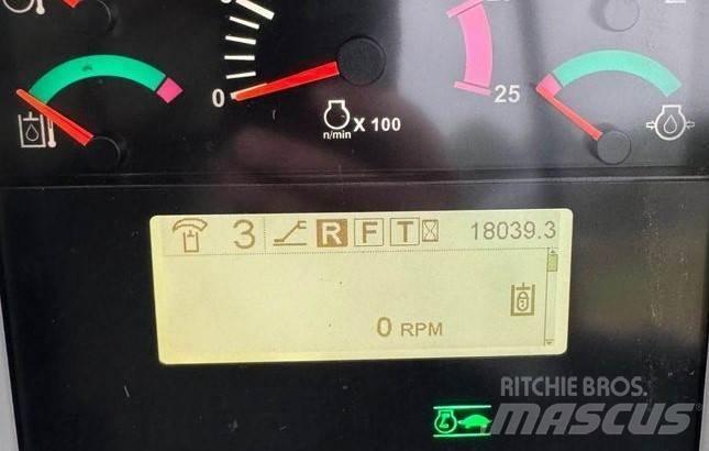 CAT 559C Αρθρωτοί φορτωτές